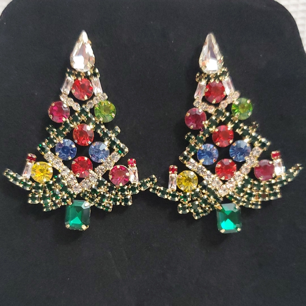 Bijoux Bar Christmas Tree Earrings